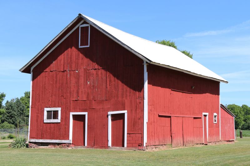 Barn Roofing Service